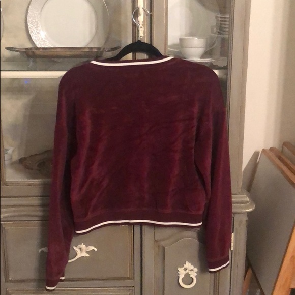 Kendall and kylie velour sweatshirt - Picture 2 of 2